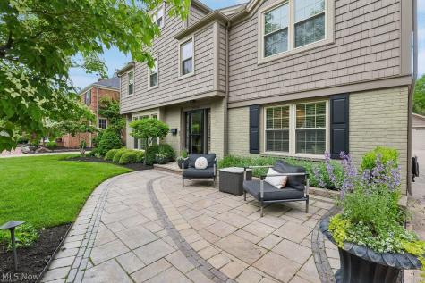 20646 Beacons Field Boulevard Rocky River OH 44116
