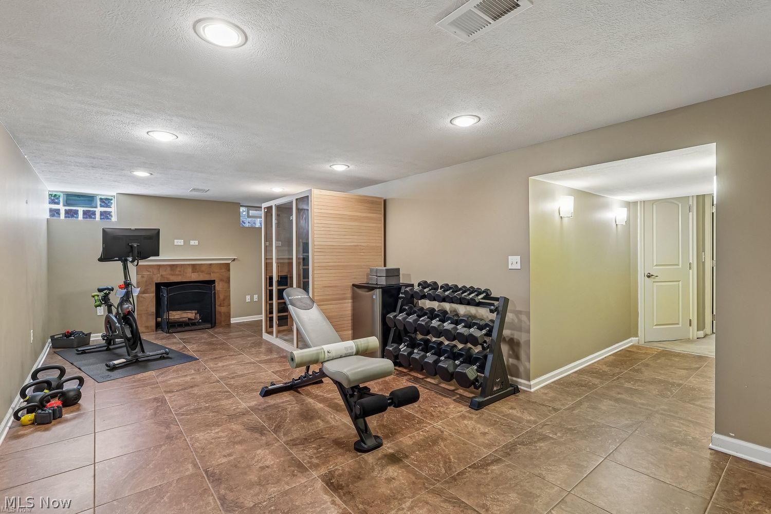 20646 Beacons Field Boulevard Rocky River OH 44116