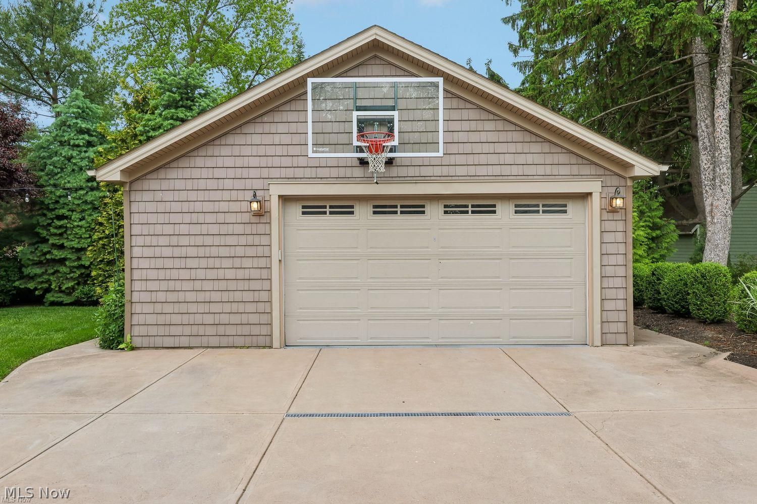20646 Beacons Field Boulevard Rocky River OH 44116