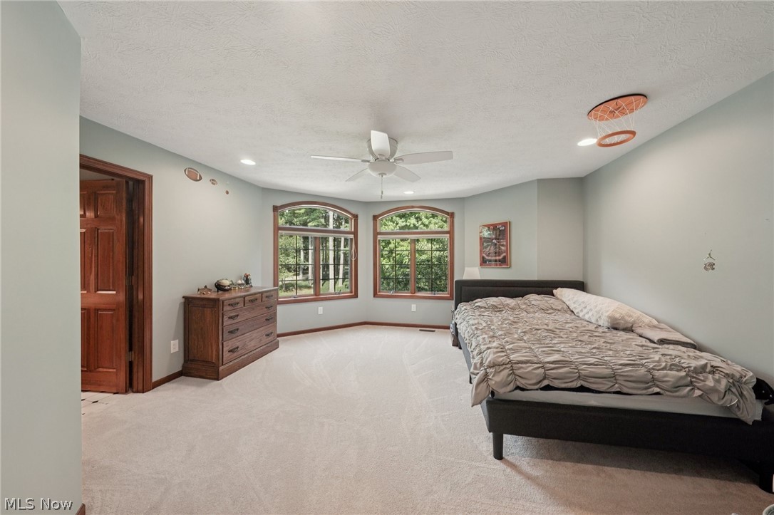 1928 Four Seasons Drive Akron OH 44333