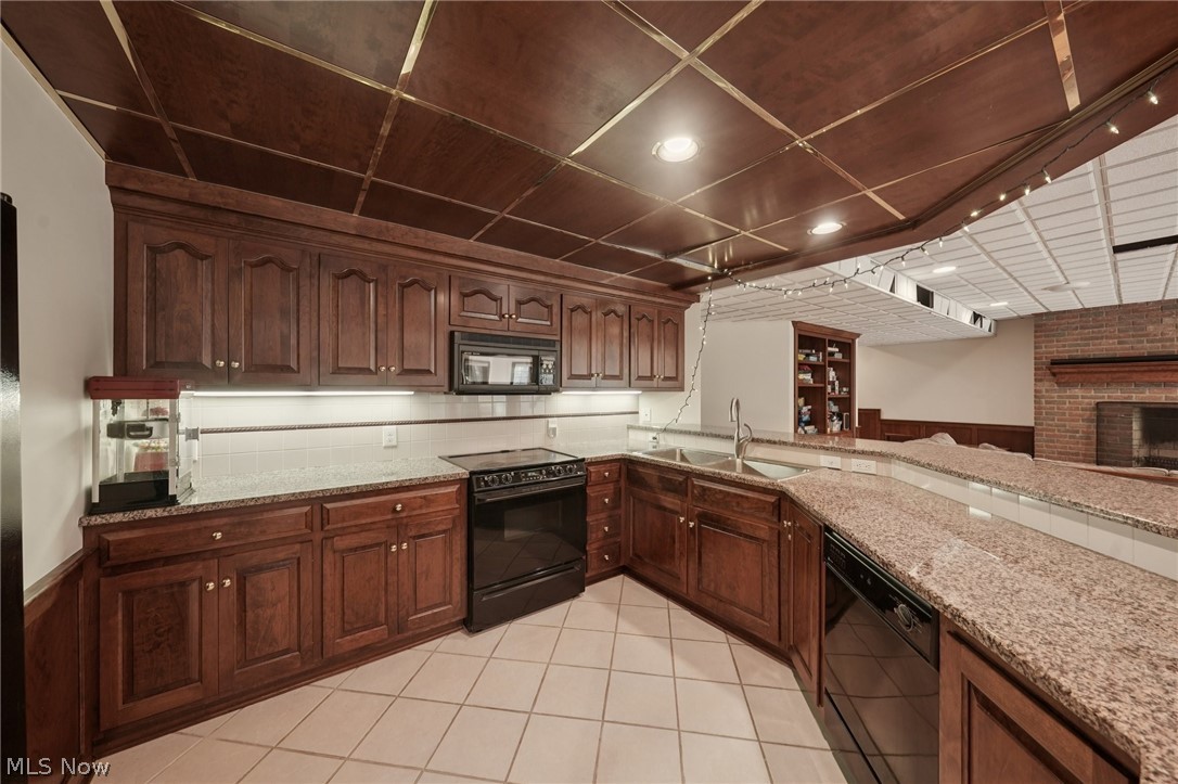 1928 Four Seasons Drive Akron OH 44333
