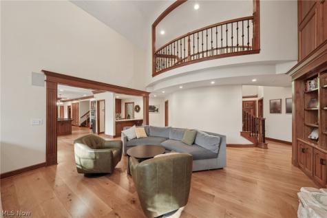 1928 Four Seasons Drive Akron OH 44333