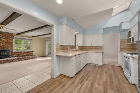 1647 Westhill Boulevard Westlake OH 44145