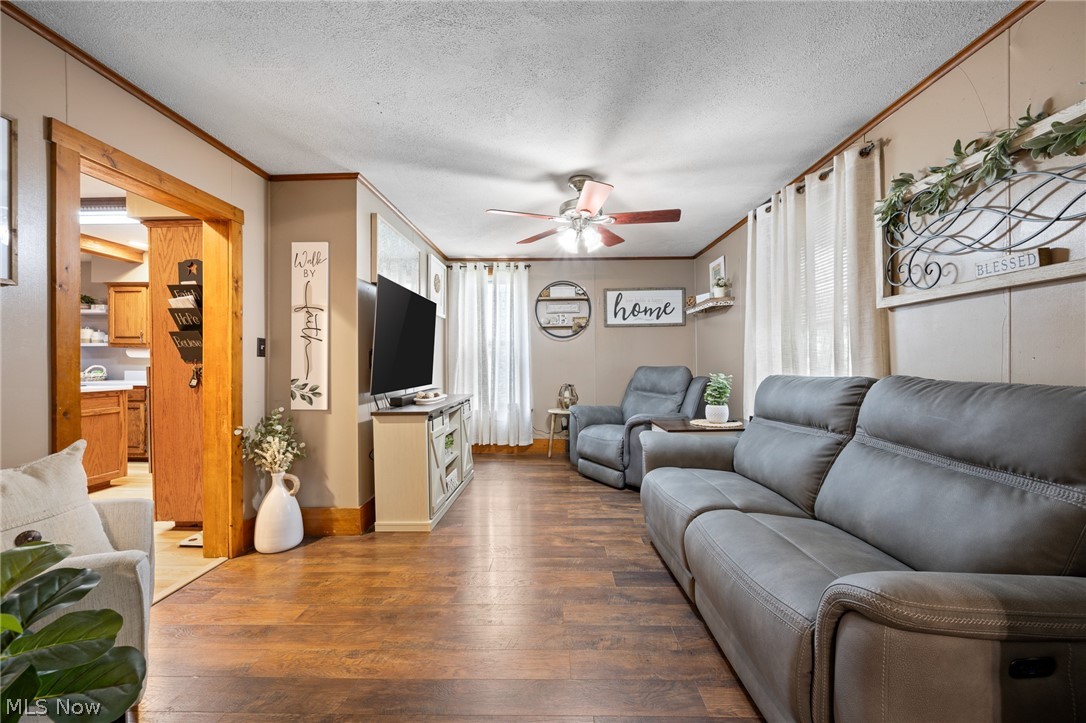 907 11th Street NW New Philadelphia OH 44663