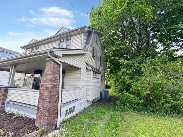 1967 Manhattan Avenue Youngstown OH 44509