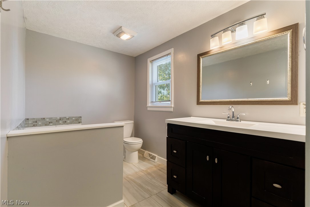 493 Trelake Drive Canal Fulton OH 44614