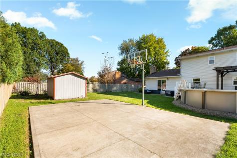 493 Trelake Drive Canal Fulton OH 44614