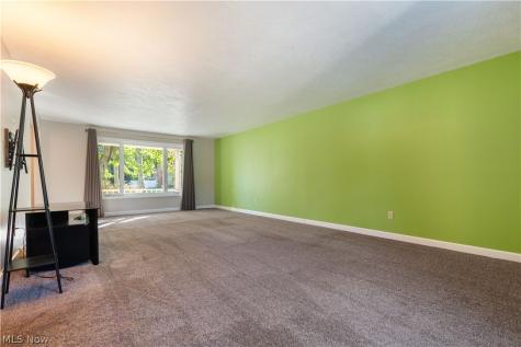 493 Trelake Drive Canal Fulton OH 44614