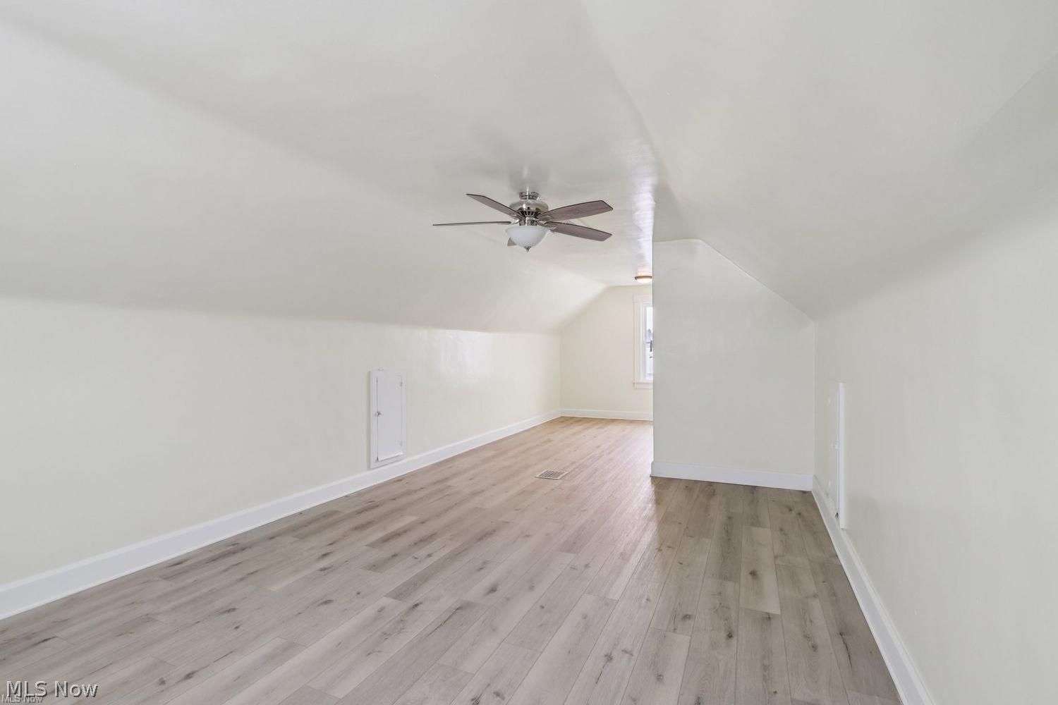 863 Pasadena Avenue Youngstown OH 44502