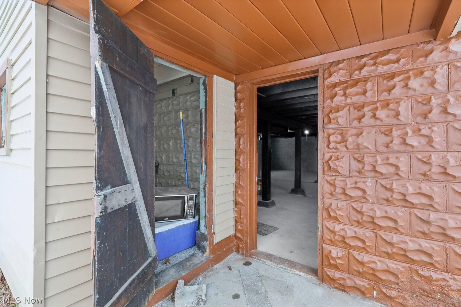 863 Pasadena Avenue Youngstown OH 44502