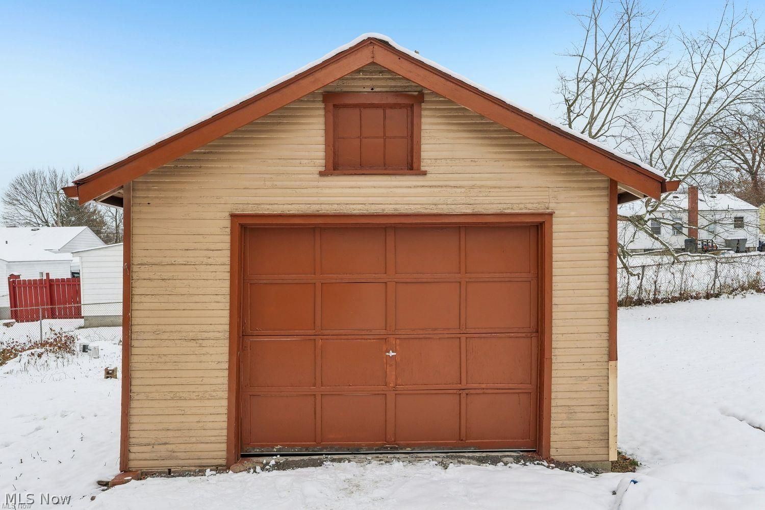 863 Pasadena Avenue Youngstown OH 44502