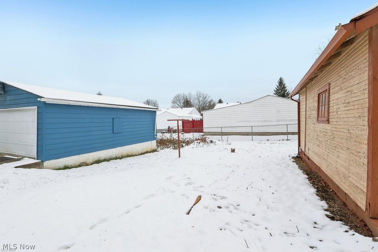 863 Pasadena Avenue Youngstown OH 44502