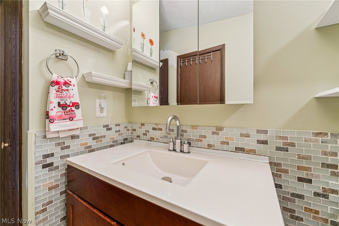 579 Robinwood Avenue Sheffield Lake OH 44054