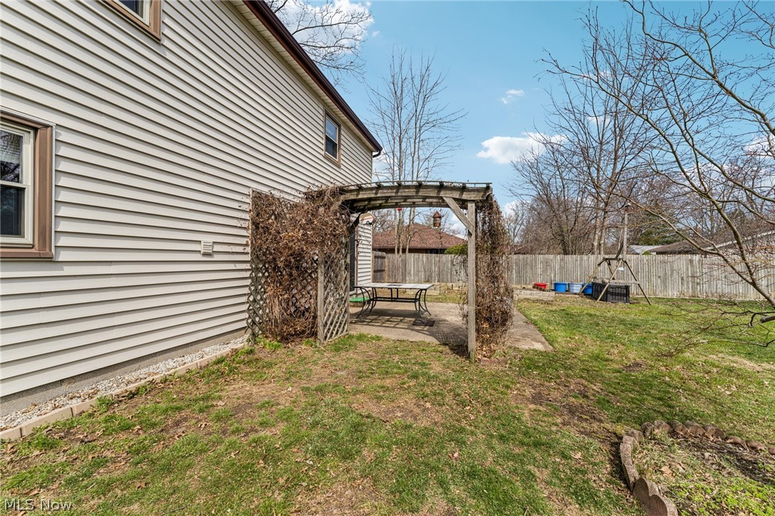 579 Robinwood Avenue Sheffield Lake OH 44054