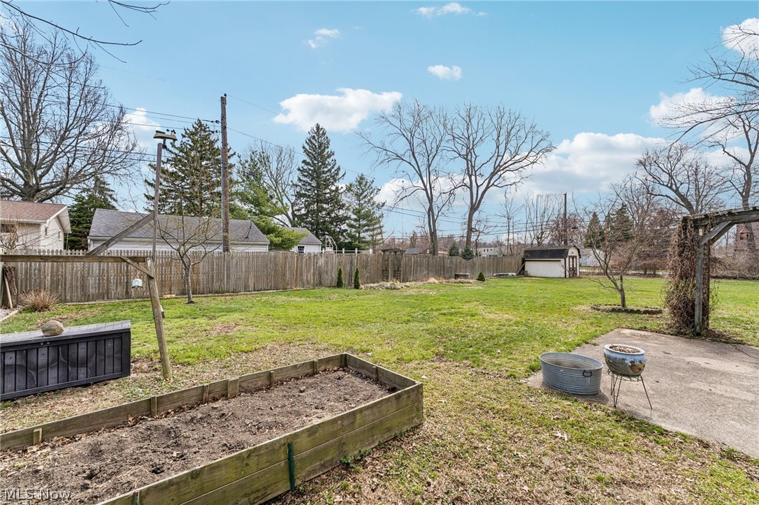 579 Robinwood Avenue Sheffield Lake OH 44054