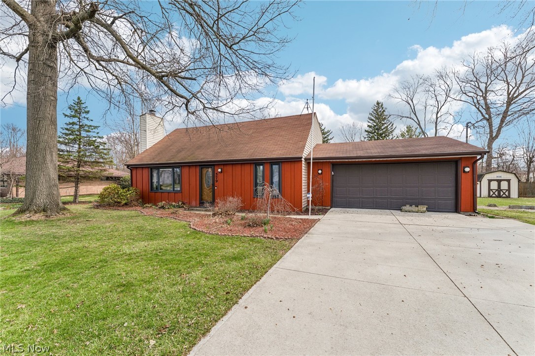 579 Robinwood Avenue Sheffield Lake OH 44054