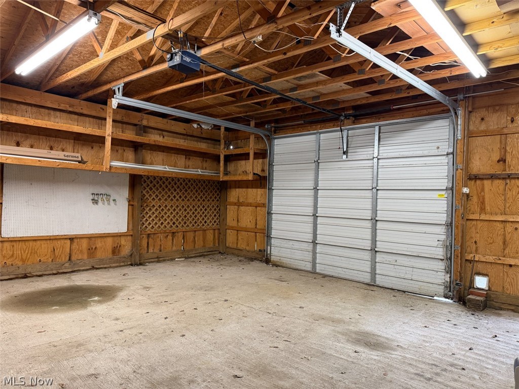 10222 Bundysburg Road Middlefield OH 44062