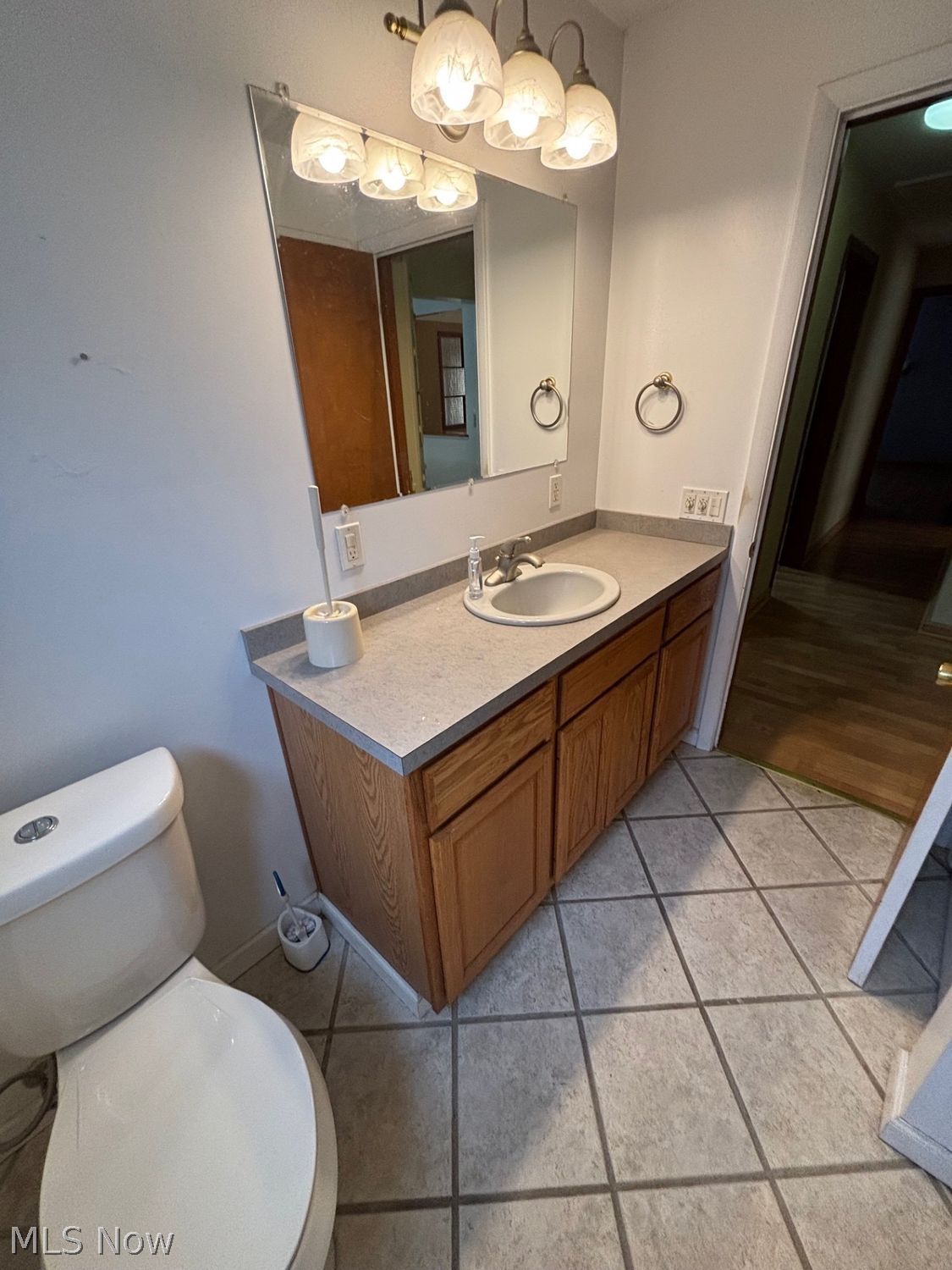 4573 W 225th Street Fairview Park OH 44126