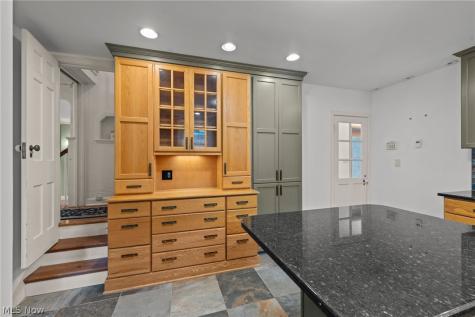 2920 Huntington Road Shaker Heights OH 44120