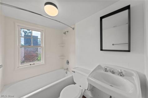 2920 Huntington Road Shaker Heights OH 44120
