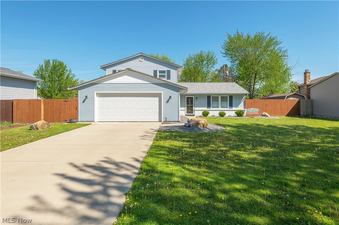 404 Oaknoll Drive Amherst OH 44001
