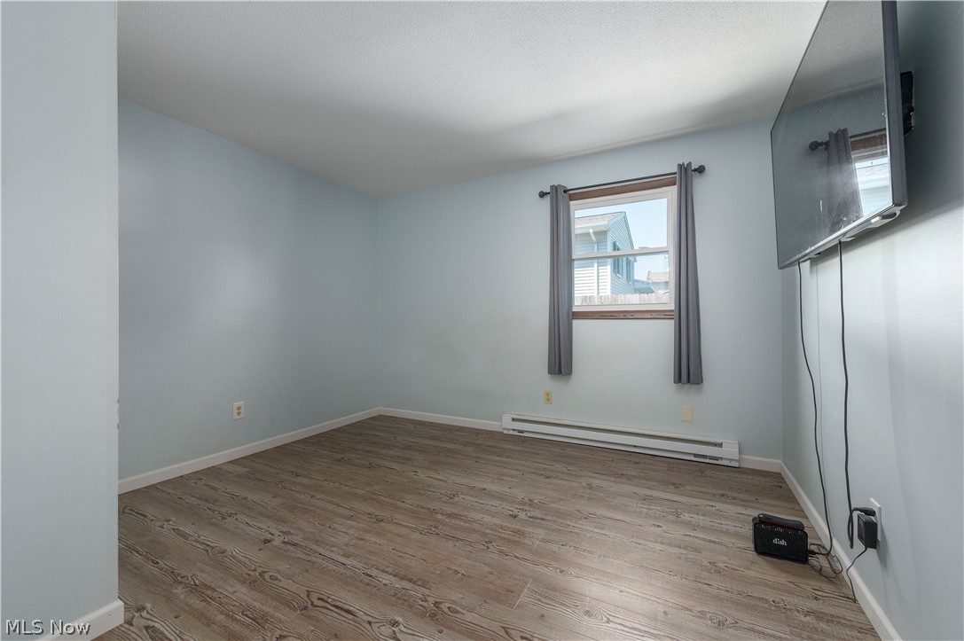 404 Oaknoll Drive Amherst OH 44001