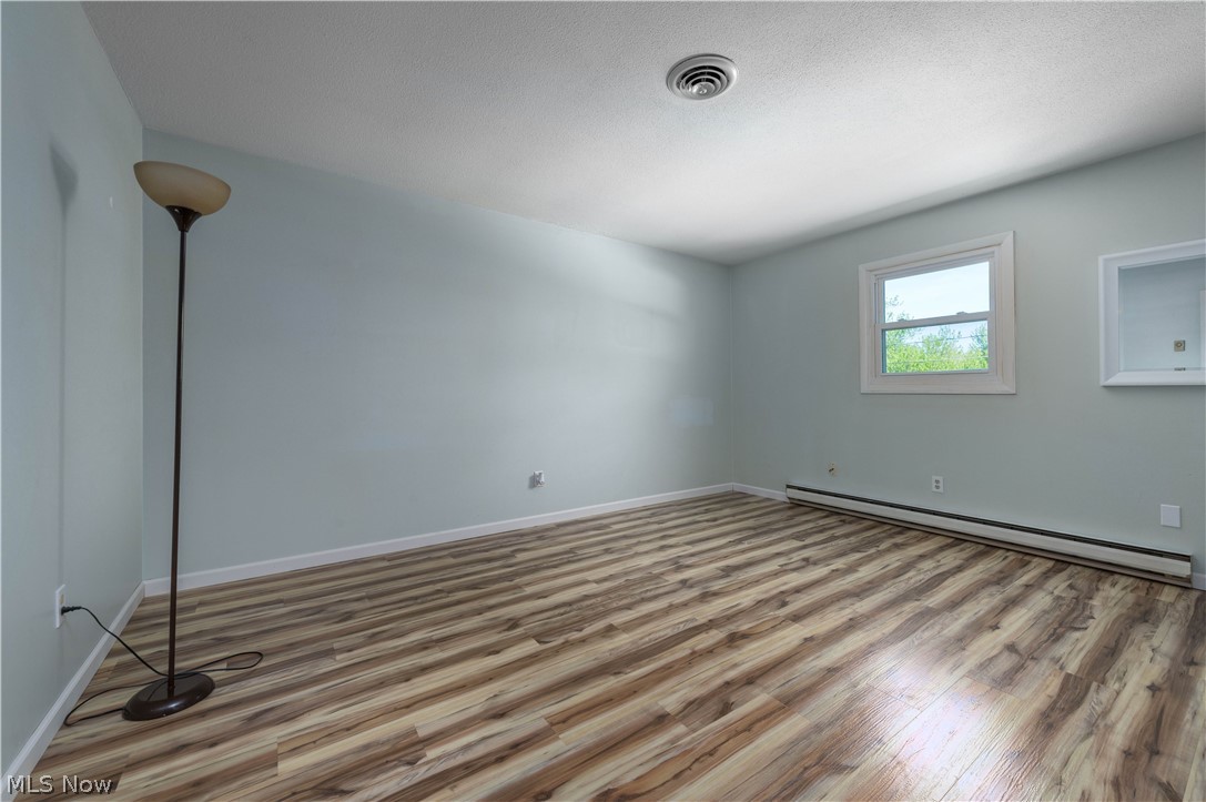 404 Oaknoll Drive Amherst OH 44001
