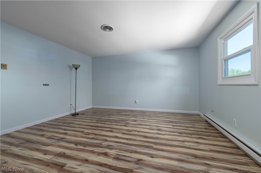 404 Oaknoll Drive Amherst OH 44001