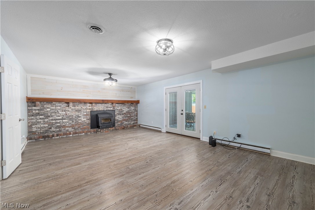 404 Oaknoll Drive Amherst OH 44001