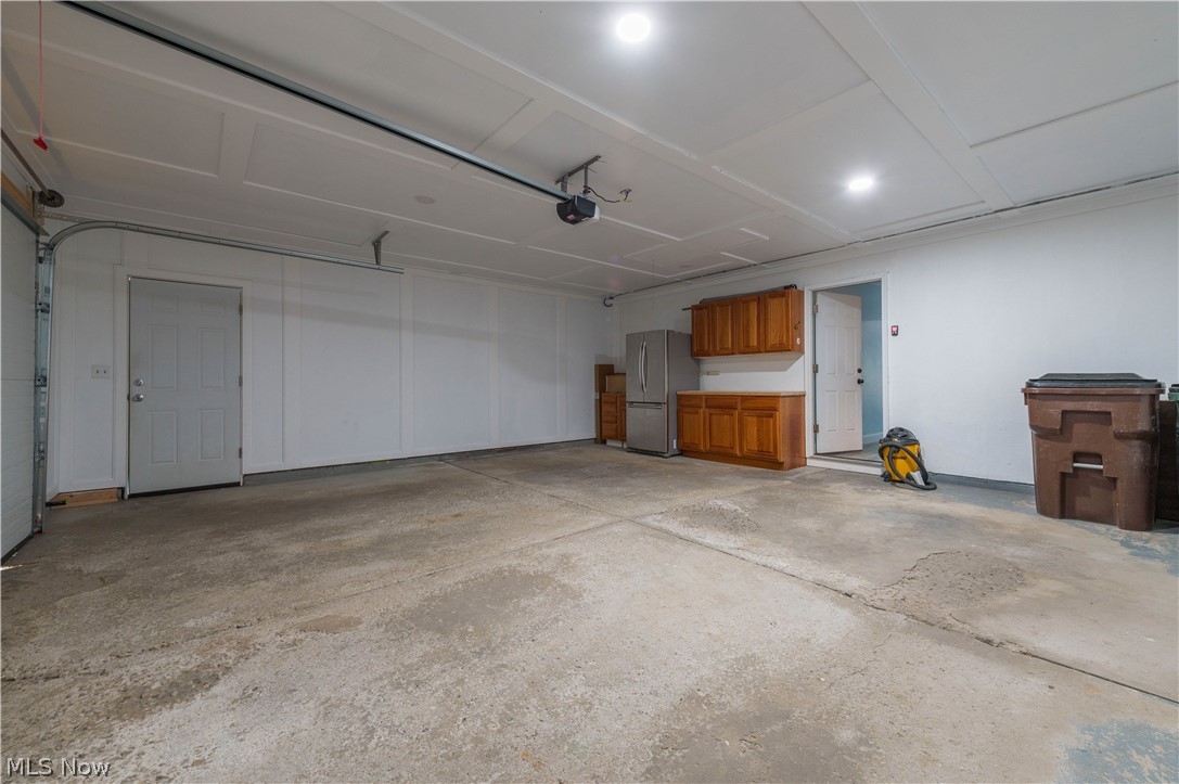 404 Oaknoll Drive Amherst OH 44001