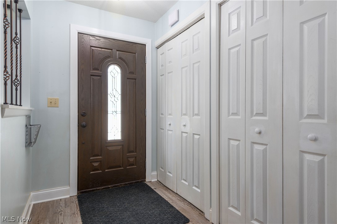 404 Oaknoll Drive Amherst OH 44001