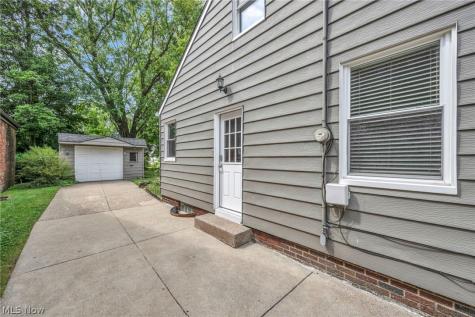 99 Hartman Street Berea OH 44017