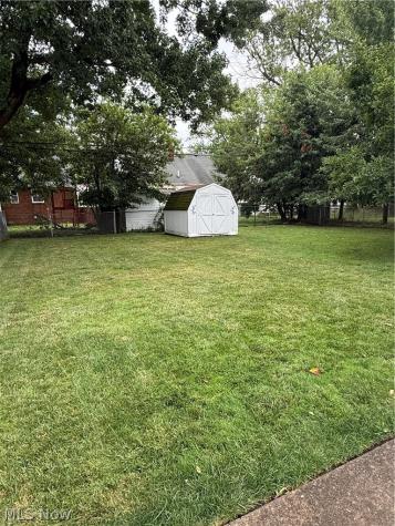 375 E 262nd Street Euclid OH 44132