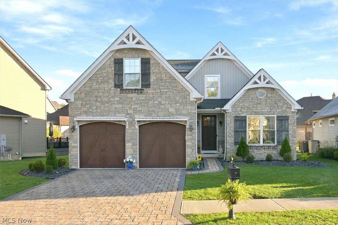 4233 Queens Gate Avon OH 44011