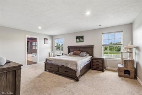 3207 Boettler Street NE Canton OH 44721