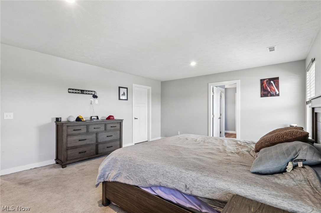 3207 Boettler Street NE Canton OH 44721