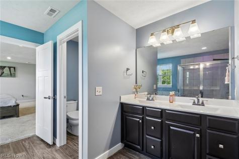 3207 Boettler Street NE Canton OH 44721