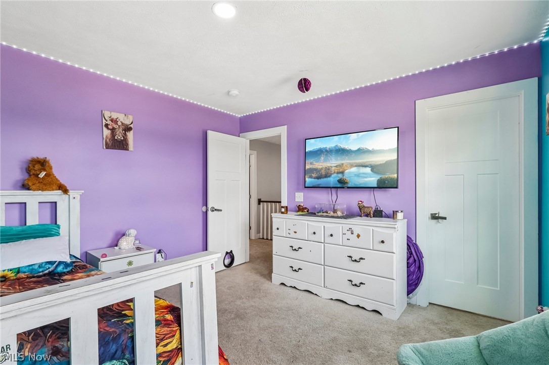 3207 Boettler Street NE Canton OH 44721