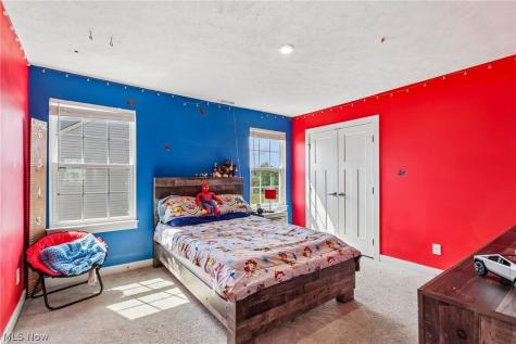 3207 Boettler Street NE Canton OH 44721