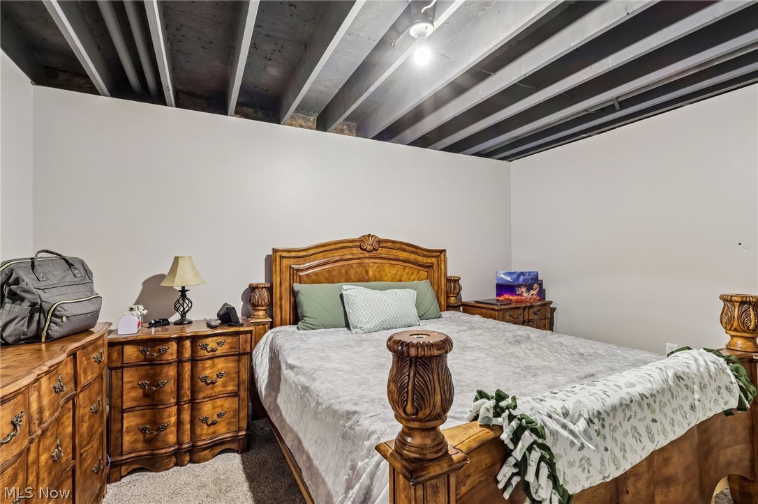 3207 Boettler Street NE Canton OH 44721