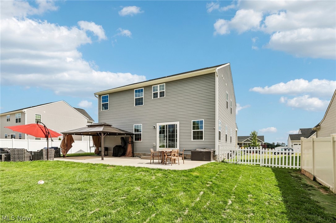 3207 Boettler Street NE Canton OH 44721