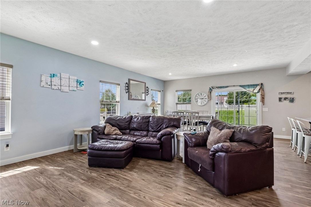 3207 Boettler Street NE Canton OH 44721