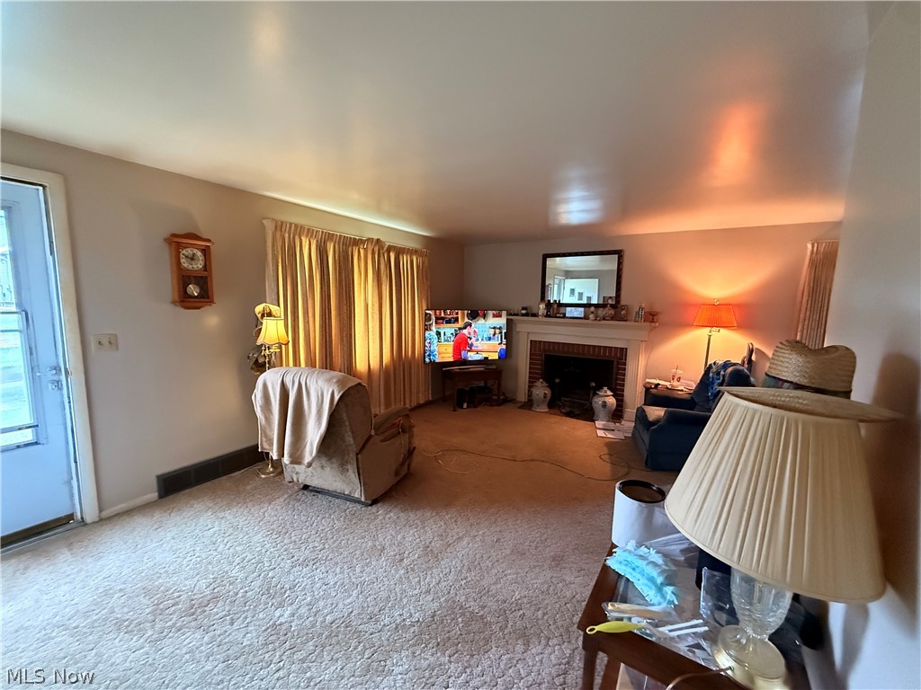 2531 Connecticut Avenue SE Massillon OH 44646