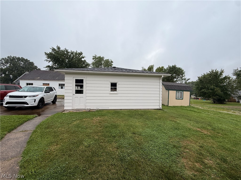 2531 Connecticut Avenue SE Massillon OH 44646