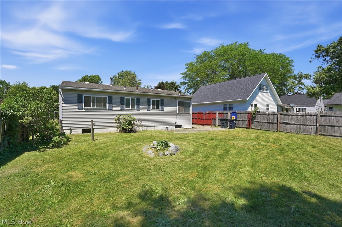 2967 Stockton Avenue Akron OH 44314