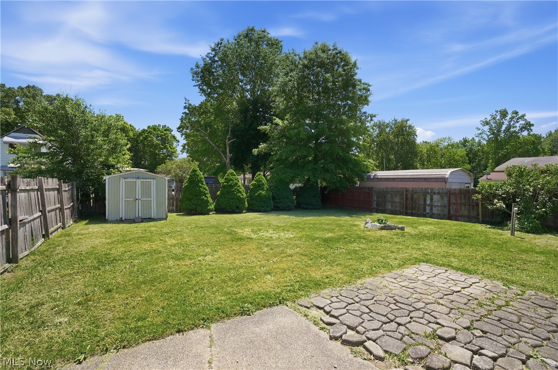 2967 Stockton Avenue Akron OH 44314