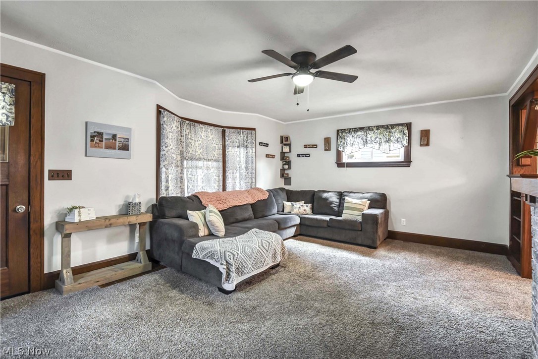 1944 E 45th Street Ashtabula OH 44004