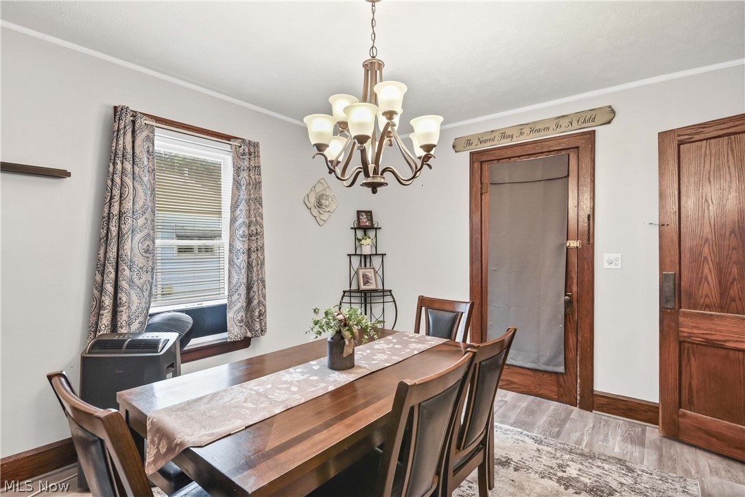 1944 E 45th Street Ashtabula OH 44004