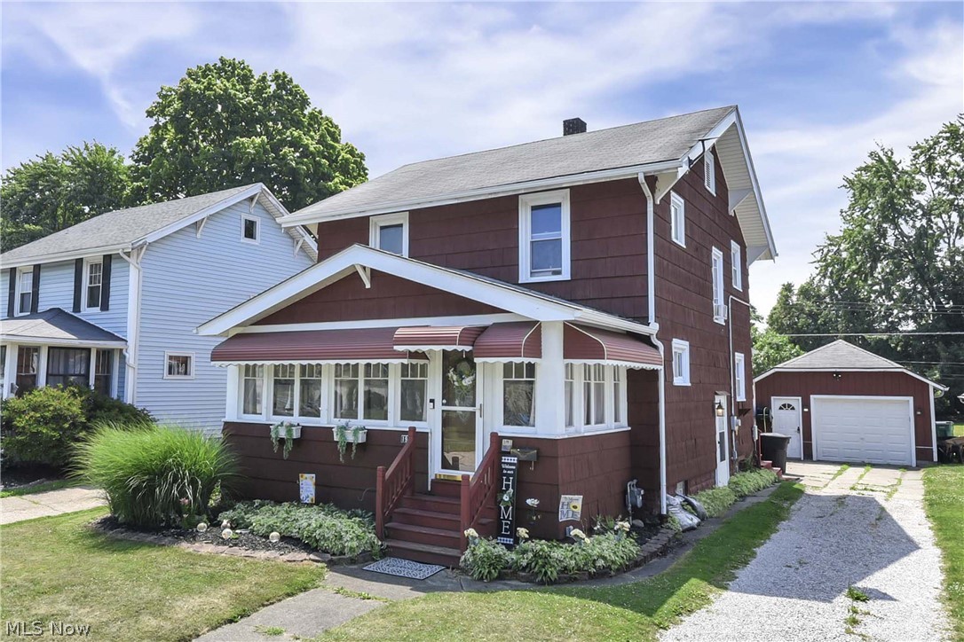 1944 E 45th Street Ashtabula OH 44004