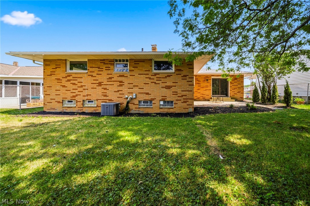 6860 Day Drive Parma OH 44129